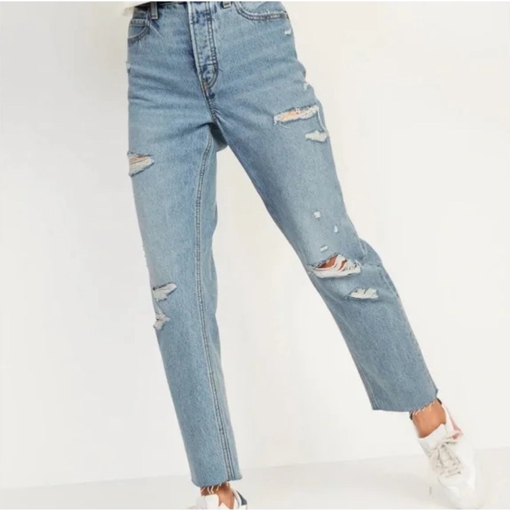 NWOT Old Navy Sky High Straight Leg Jean Size 6